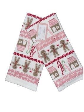 Cupcakes and Cashmere Gingerbread Kitchen Towels Pinkmas Set of 2 NWT